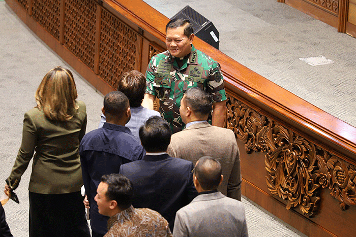 Rapat Paripurna Ke-12 Masa Persidangan II Tahun Sidang 2022-2023 di Kompleks Parlemen, Senayan, Jakarta, Selasa (13/12/2022).