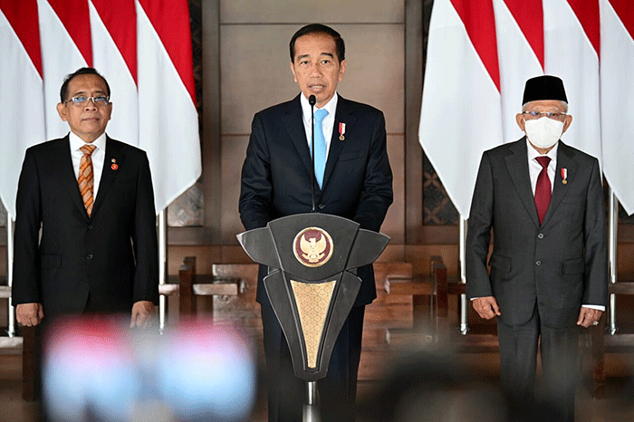 Presiden Joko Widodo beserta Iriana Joko Widodo bertolak menuju Belgia untuk menghadiri Konferensi Tingkat Tinggi (KTT) Peringatan 45 Tahun ASEAN-Uni Eropa.