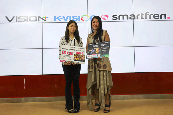 Peluncuran Kartu Perdana Vision+ di Galeri Smartfren, Jakarta, Kamis (15/12/2022).