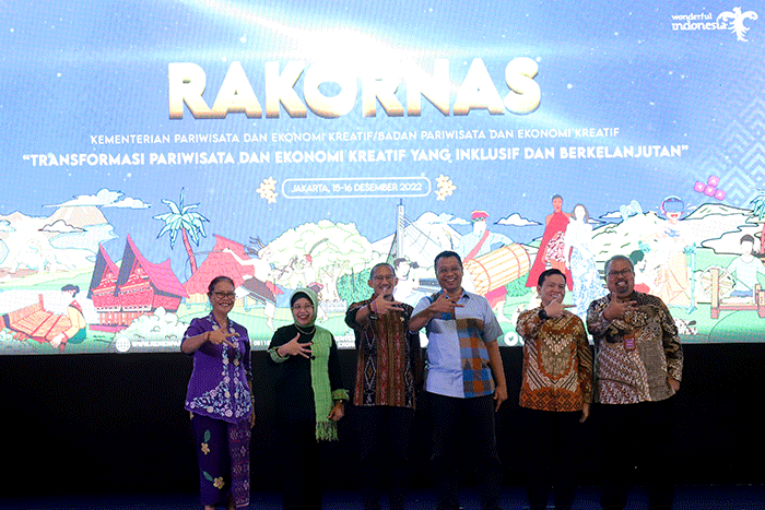Menteri Pariwisata dan Ekonomi Kreatif (Menparekraf) Sandiaga Uno saat memberikan sambutan pada Rakornas pariwisata dan ekonomi kreatif (Parekraf) 2022.