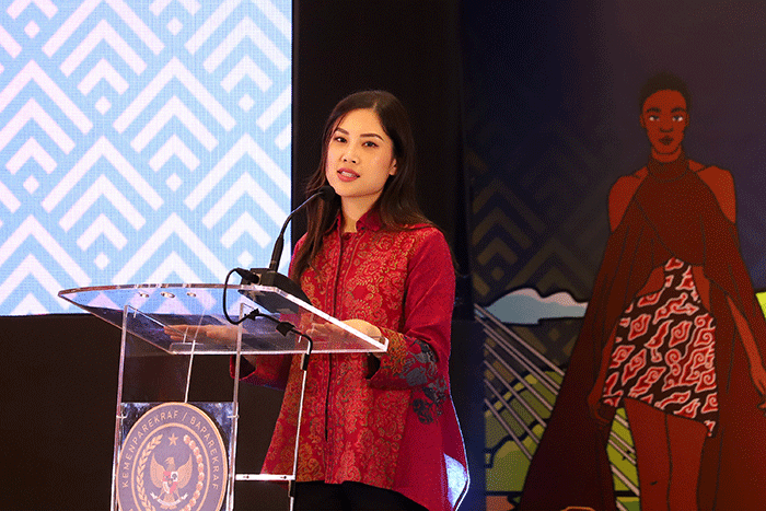 Wamenparekraf Angela Tanoesoedibjo saat memberikan sambutan pada penutupan Rapat Koordinasi Nasional (Rakornas) pariwisata dan ekonomi kreatif (Parekraf) 2022.