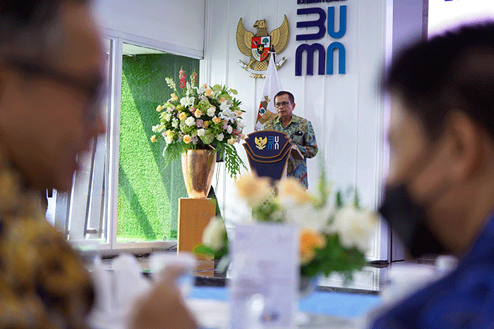 Penandatanganan Akta Inbreng dalam rangka program integrasi BUMN Sub Klaster Semen, di Kantor Kementerian BUMN, Jakarta, Senin (19/12/2022).