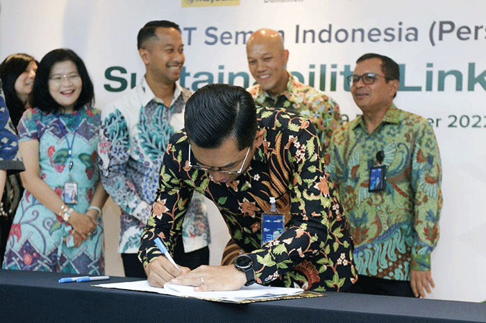 Penandatanganan Perjanjian Kredit Sindikasi Sustainability Linked Loan (“SLL”) di Jakarta, Senin (19/12/2022).