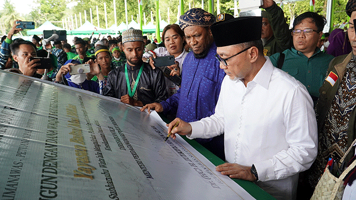 Menteri Perdagangan Zulkifli Hasan bertolak ke Fakfak Papua untuk menggelar serangkaian agenda kunjungan kerja.