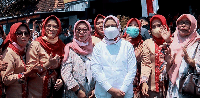 Iriana Joko Widodo menyampaikan pesan penuh semangat bagi para ibu dalam momen peringatan Hari Ibu ke-94 tahun 2022 yang jatuh pada Kamis, 22 Desember 2022.