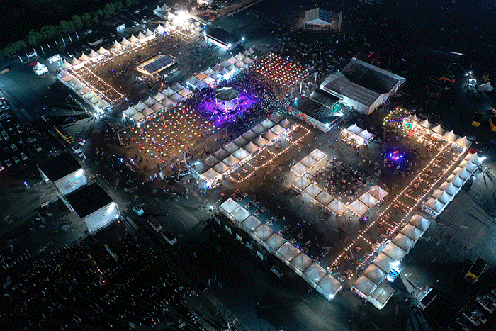 Pesta kembang api Batulicin Festival (Batfest) 2022 yang akan digelar di Jhonlin Pantai Festival menandai Tahun Baru 2023.