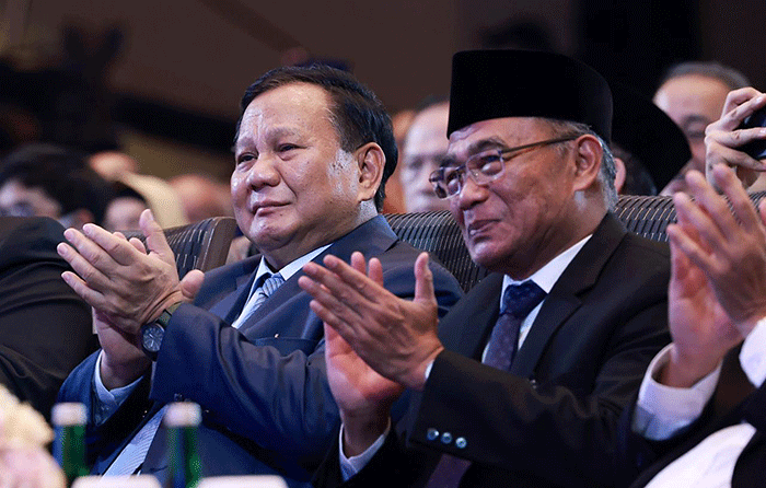 Menteri Pertahanan Prabowo Subianto mendampingi serangkaian kegiatan Perdana Menteri Malaysia Anwar Ibrahim, Senin (9/1/2023).