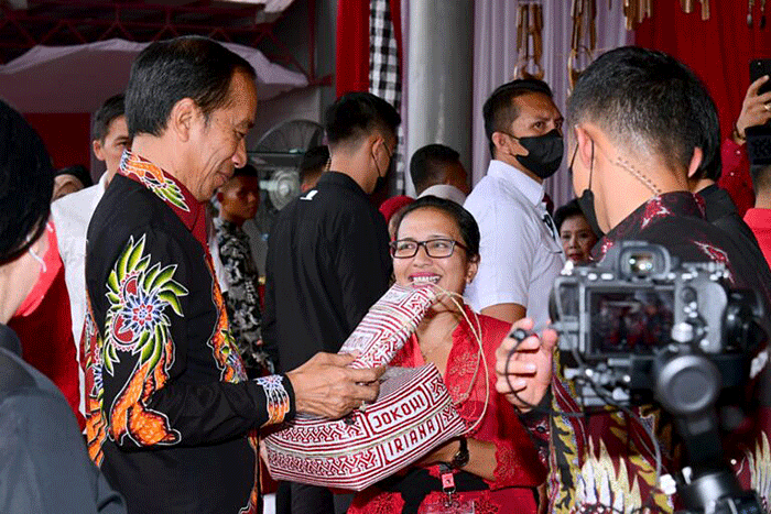 Presiden Joko Widodo meyakini bahwa hilirisasi akan menjadi lompatan besar peradaban negara.