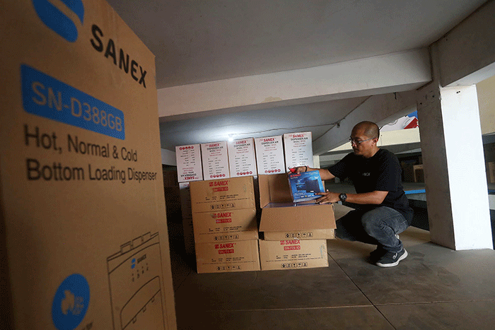 Peresmian distribution center Sanex di Pergudangan Manukan Wetan, Surabaya, Jawa Timur, Rabu (11/1/2023).