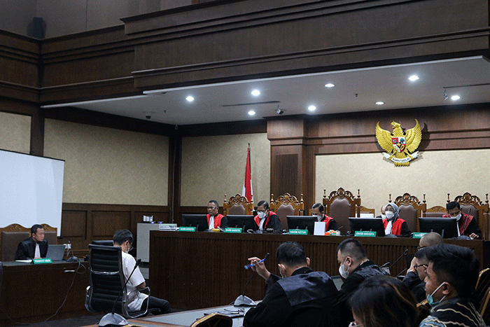 Terdakwa kasus korupsi Asabri Benny Tjokrosaputro menjalani sidang putusan di Pengadilan Tipikor, Jakarta, Kamis (12/1/2023).