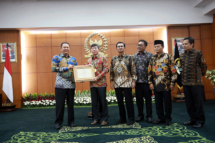 Ketua MPR Bambang Soesatyo Memberikan Kata Sambutan saat melakukan pertemuan dengan delegasi Korea - Indonesia (KORINDO).