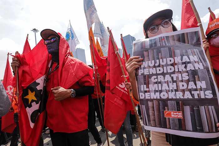 Aksi Demo Buruh Tolak Perppu Cipta Kerja Di Jakarta