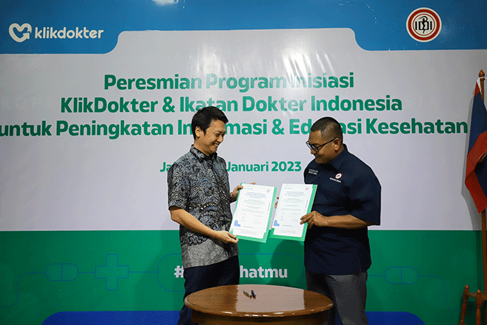 Penandatanganan kerja sama antara KlikDokter dan Ikatan Dokter Indonesia (IDI) di Gedung Pusat IDI, Jakarta, Selasa (31/1/2023).