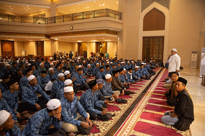 Jhonlin Group (JG) kembali memberangkatkan secara gratis ratusan jamaah umrah warga Kabupaten Tanah Bumbu dan Kabupaten Kotabaru Kalimantan Selatan.