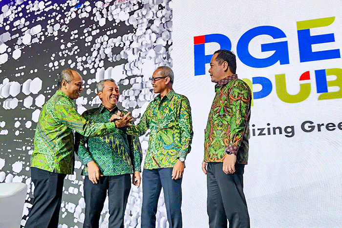 Penawaran saham perdana PT Pertamina Geothermal Energy Tbk di Jakarta, Rabu (1/2/2023).