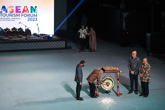 Opening Ceremony ASEAN Tourism Forum (ATF) 2023 di Candi Prambanan, D.I Yogyakarta, Jumat (3/2/2023) malam.