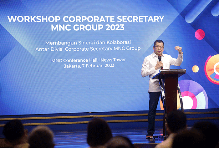 Executive Chairman MNC Group Hary Tanoesoedibjo memberikan arahan dalam kegiatan Workshop Corporate Secretary MNC Group, Selasa (7/2/2023).