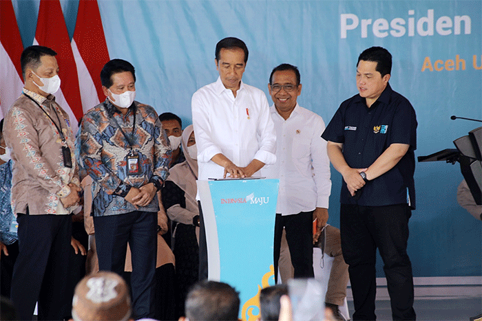 Peluncuran Kartu Tani Digital dan KUR BSI di Lapangan Komplek PIM, Kecamatan Dewantara, Kabupaten Aceh Utara, Provinsi Aceh, Jumat (10/2/2023).