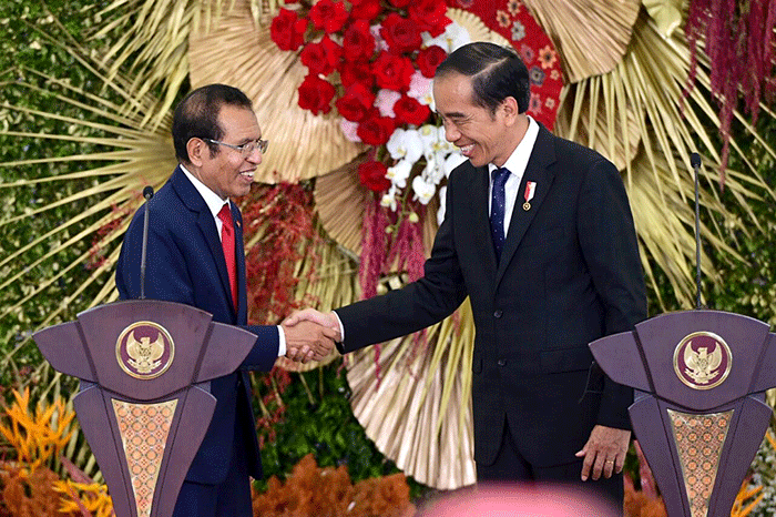Presiden Joko Widodo menggelar pertemuan bilateral dengan Perdana Menteri (PM) Republik Demokratik Timor Leste, Taur Matan Ruak.