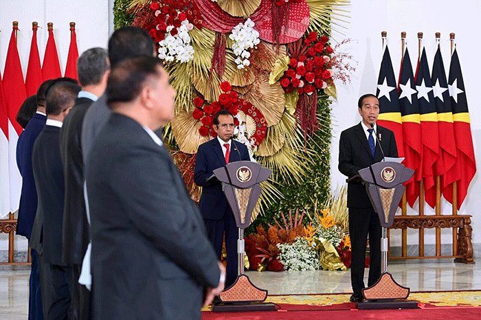 Presiden Joko Widodo menggelar pertemuan bilateral dengan Perdana Menteri (PM) Republik Demokratik Timor Leste, Taur Matan Ruak.