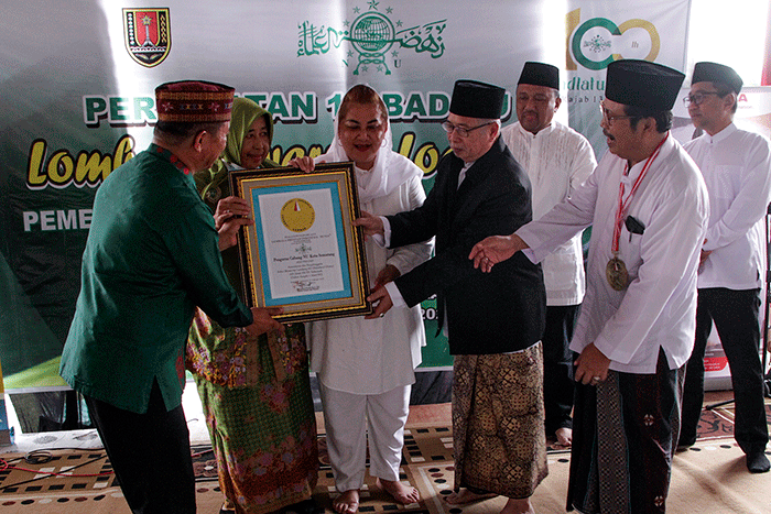 Sebanyak 2.300 Siswa Paud dan TK se-Kota Semarang meramaikan kegiatan lomba mewarnai logo logo Nahdlatul Ulama di Lapangan Pancasila Simpang Lima.