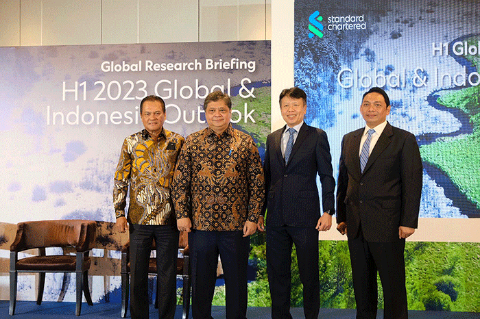 Menko Airlangga Hartarto saat menyampaikan keynote speech mewakili Presiden RI dalam H1 Global Research Briefing – 2023 Global & Indonesia Outlook.