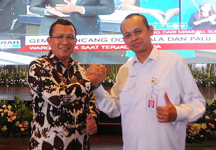 Perjanjian Kerja Sama (PKS) Program Kolaborasi Percepatan Penghapusan Kemiskinan Ekstrem melalui Perbaikan Rumah Tidak Layak Huni di Jakarta.