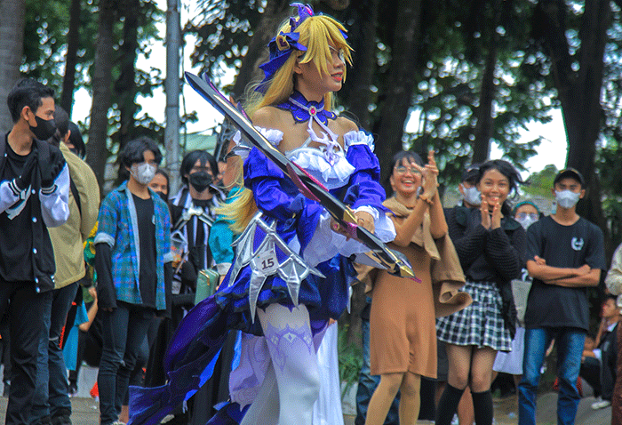 Dinas Kebudayaan Kota Palembang menghadirkan cosplayer dalam lomba cosplay dalam rangkaian kegiatan Festival Cerita Kota Palembang The Beggining.