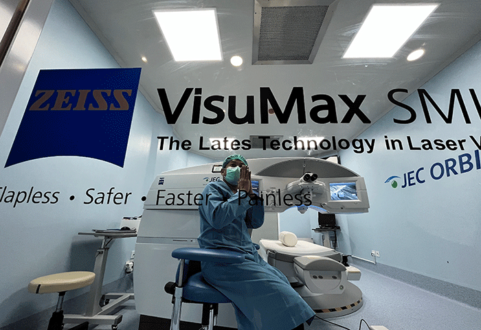 Klinik Utama Mata JEC-Orbita Makassar Eye meluncurkan layanan terbaru yakni ReLEx SMILE serta topping off gedung barunya di Makassar, Senin (6/3/2023).