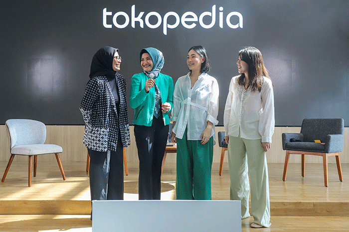Dalam rangka menyambut Hari Perempuan Sedunia pada 8 Maret 2023, Tokopedia bersama pemerintah terus membantu pegiat UMKM.