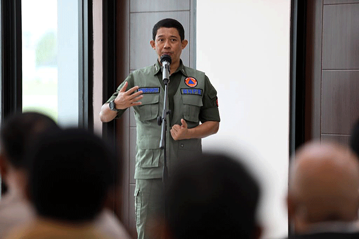 Kepala Badan Nasional Penanggulangan Bencana (BNPB) Letjen TNI Suharyanto beserta rombongan telah tiba di Lanud Raden Sadjad Ranai, Kabupaten Natuna.