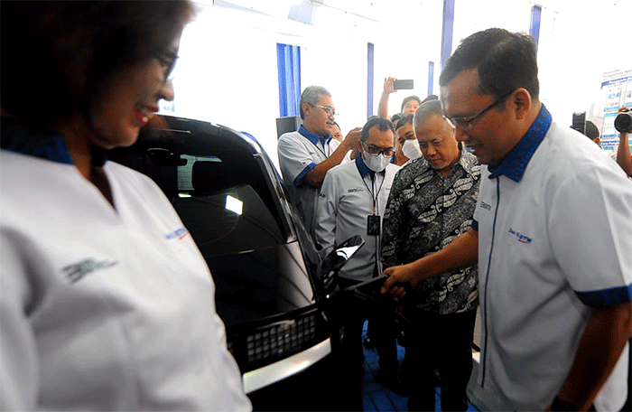 Peresmian Stasiun Pengisian Kendaraan Listrik Umum (SPKLU) Bank BTN di Jakarta, Rabu (15/3/2023).