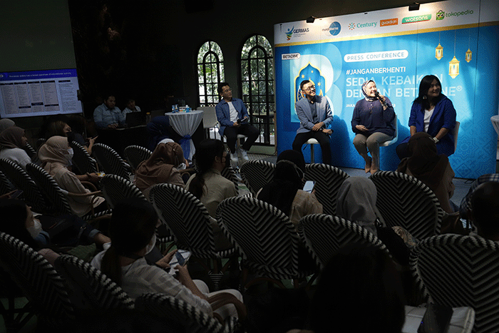 Press conference #JanganBerhenti di Jakarta, Kamis (16/3/2023).