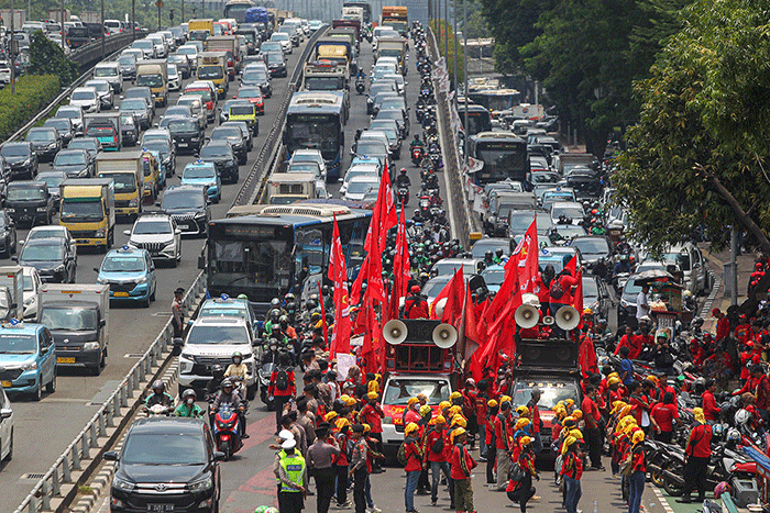 Tolak Permenaker No 5 2023 Ribuan Buruh Demo Di Kemnaker