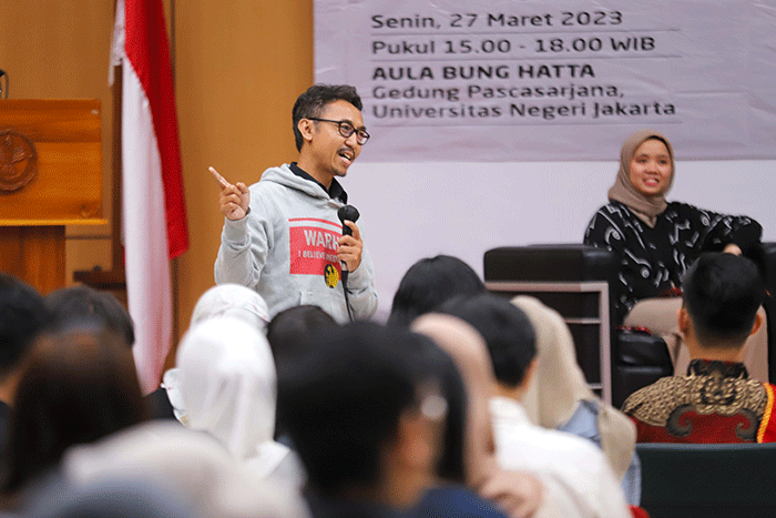 Celebrities.id Goes To Campus di Universitas Negeri Jakarta, Senin (27/3/2023).