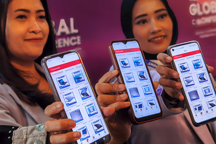 Peluncuran platform E-commerce Jombingo Global Conference 2023 di Jakarta, Minggu (26/3/2023).