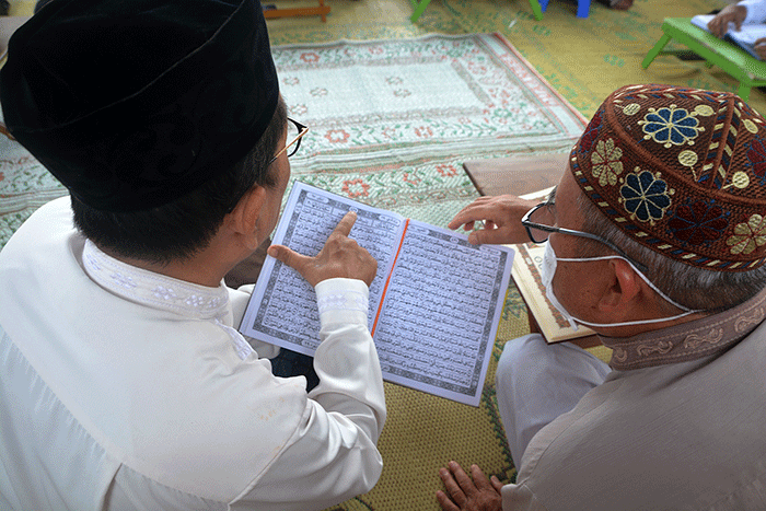Sekitar 130 santri lanjut usia (lansia) mengikuti kegiatan di Pesantren Lansia Roodhiyatam Mardhiyyah.
