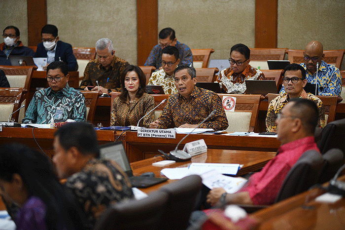 Rapat Dengar Pendapat (RDP) antara Komisi VI DPR dengan Himpunan Bank Milik Negara (Himbara) di Jakarta, Selasa (28/3/2023).