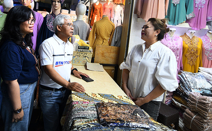 Road Show Tabungan BTN Bisnis di Pasar Tanah Abang, Jakarta, Sabtu (8/4/2023).
