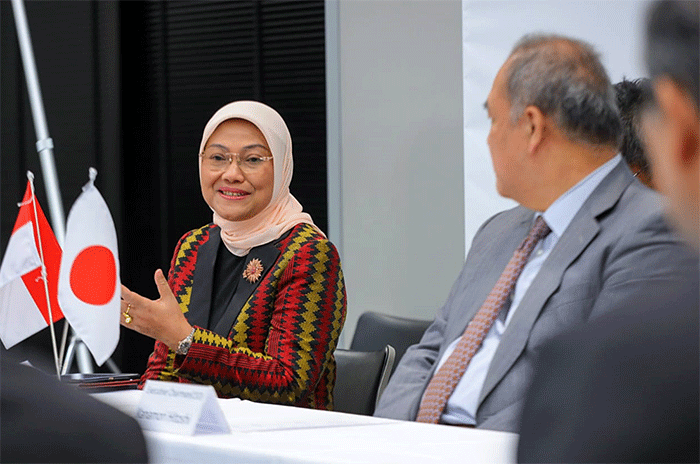 Menteri Ketenagakerjaan Ida Fauziyah menghadiri penandatanganan MoU antara Kemnaker RI dengan International Manpower Development Organization Japan.
