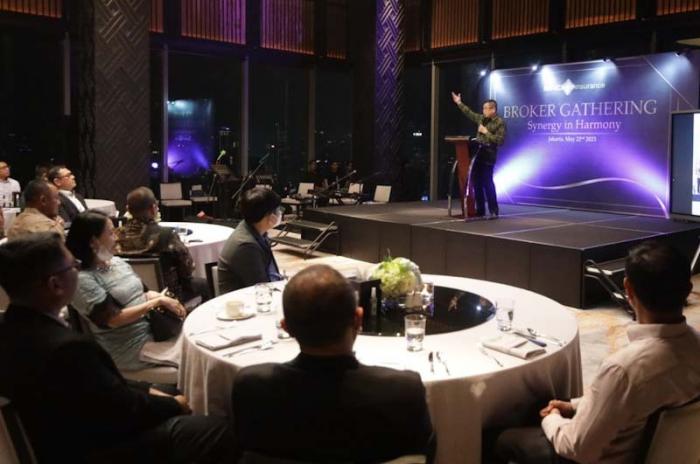Executive Chairman MNC Group Hary Tanoesoedibjo memberikan sambutan dalam acara Broker Gathering 2023, dengan tema Synergy in Harmony
