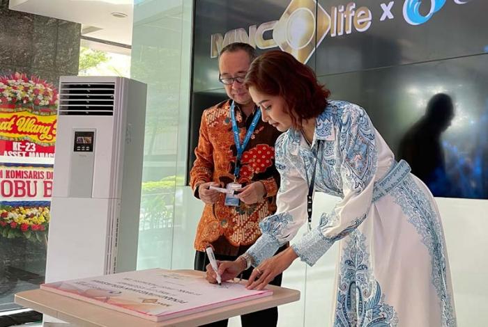 PT MNC Life Assurance (MNC Life) memberikan produk asuransi jiwa kredit melalui model bisnis referensi kepada PT Bank JTrust Indonesia Tbk (JTrust Bank).