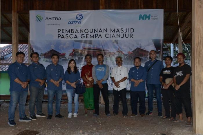 Asuransi Astra juga mendirikan masjid ramah gempa di Masjid Al-Muttaqien, Cianjur.