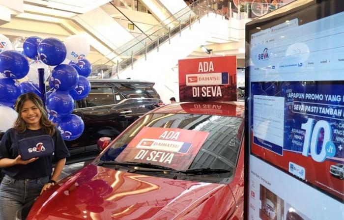 Tenaga pemasar memperkenalkan SEVA di Main Atrium Mall AEON BSD, Rabu (31/5/2023).