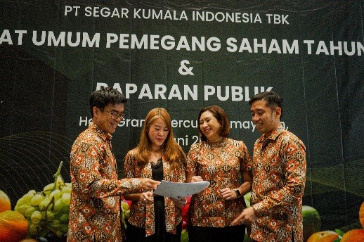 Importir buah-buahan PT Segar Kumala Indonesia Tbk (BUAH) memutuskan membagikan dividen tunai sebesar Rp14 miliar.