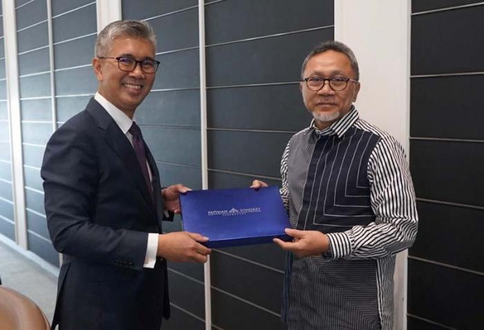 Menteri Perdagangan Zulkifli Hasan bertemu dengan Menteri Investasi, Perdagangan dan Industri Malaysia Tengku Datuk Seri Utama Zafrul Bin Tengku Abdul Aziz.