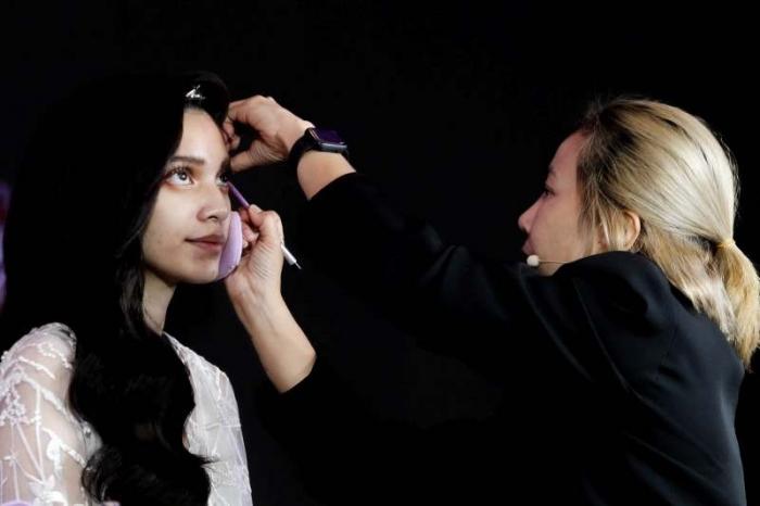 Soulyu Make Up Class hari kedua digelar secara semi private.