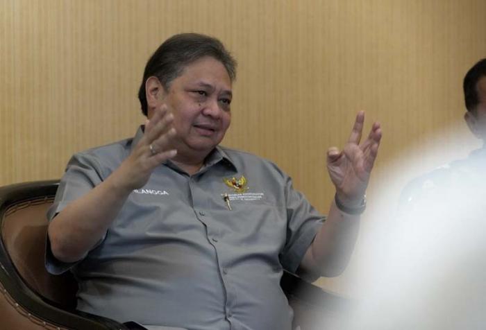 Menko Perekonomian Airlangga Hartarto membuka acara Kongres IX Konfederasi Serikat Buruh Seluruh Indonesia (KSBSI) di Jakarta, Sabtu (8/7/2023).