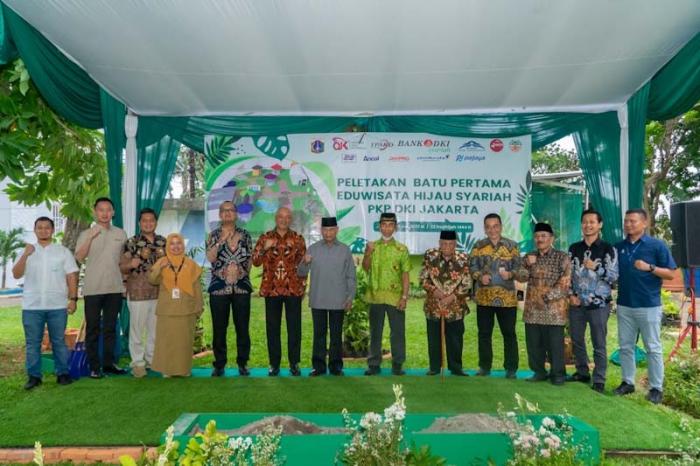 Bank DKI melalui Unit Usaha Syariah Bank DKI mewujudkan Green Economy melalui pengembangan Eduwisata Hijau Syariah di bumi PKP DKI Jakarta.