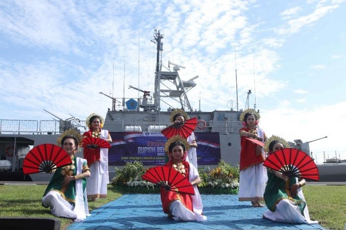 Kapal KRI Tongkol  dilepas menuju lima pulau terluar, terdepan dan terpencil (3T) di Sulawesi Selatan.